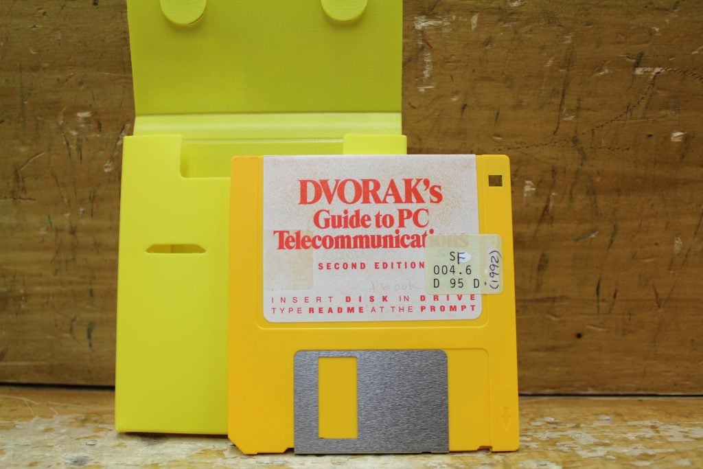 Image of floppy disc
