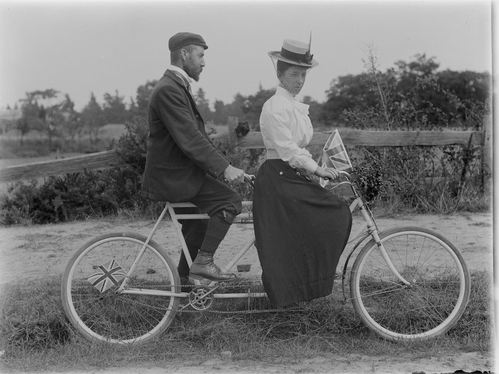 Image of a man and woman on a tandem