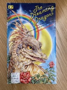Book cover of The Dreaming Dragons by Damien Broderick.