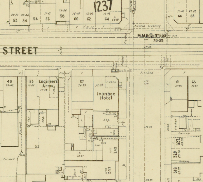 Plan of Collingwood showing Ivanhoe Hotel in centre, with Johnston Street running horizontally and Wellington Street running vertically